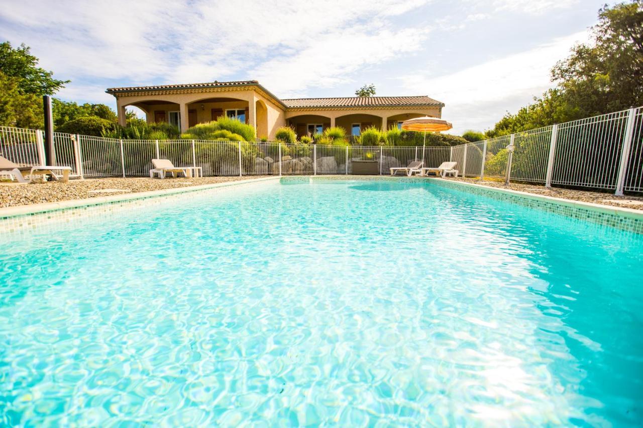 Les Villas De Perret Joyeuse Exteriér fotografie