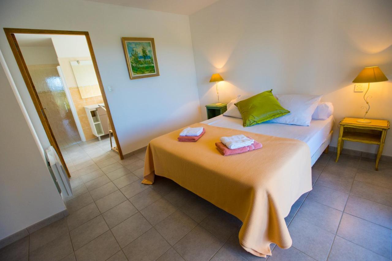 Les Villas De Perret Joyeuse Exteriér fotografie